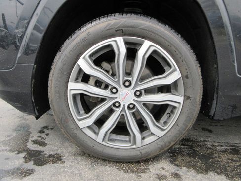 Used 2019 GMC Terrain Denali w/ GMC Pro Grade Package image 17