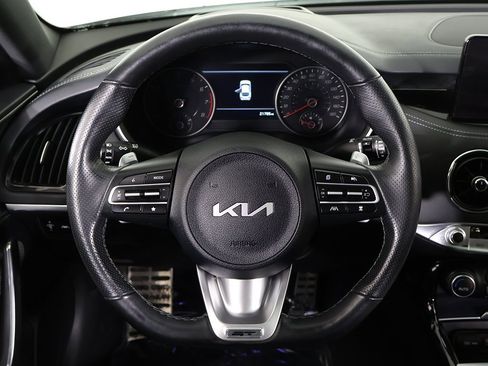 Used 2023 Kia Stinger GT2 image 46