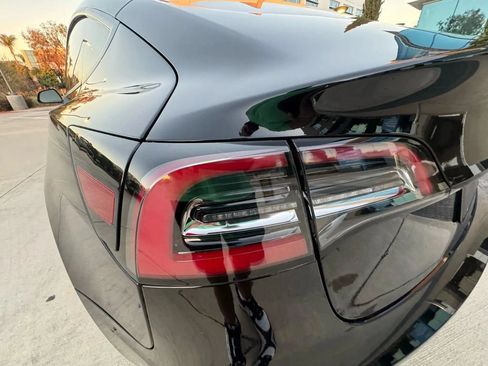 Used 2023 Tesla Model 3 Standard Range RWD image 35