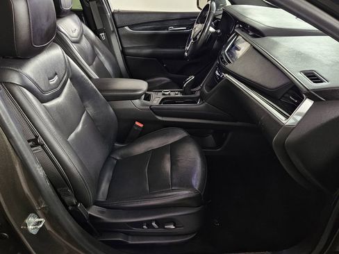 Used 2020 Cadillac XT5 Premium Luxury image 31
