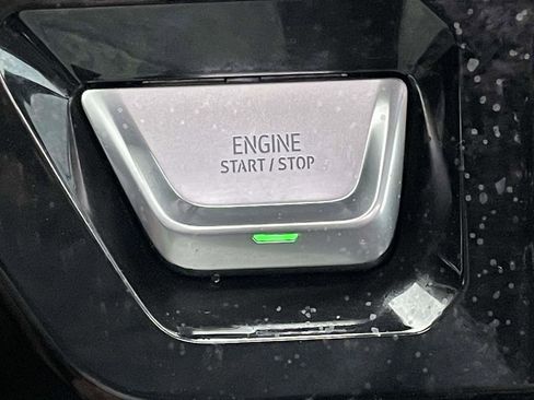 Used 2022 GMC Sierra 1500 Denali w/ Denali Reserve Package image 37