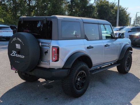 Used 2023 Ford Bronco Wildtrak AWD/4WD image 5