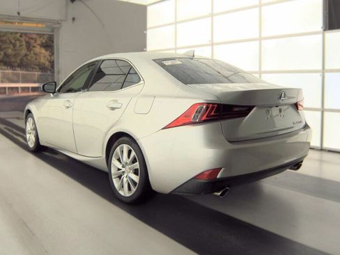Used 2016 Lexus IS 200t RWD image 6