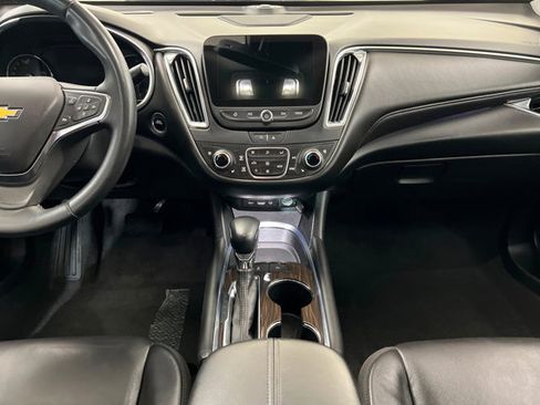 Used 2024 Chevrolet Malibu LT FWD image 13