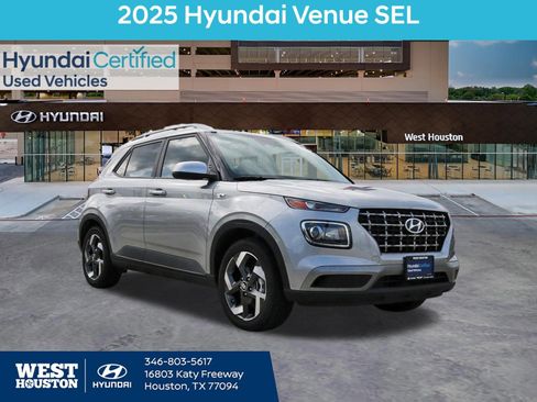 Certified 2025 Hyundai Venue SEL FWD image 1
