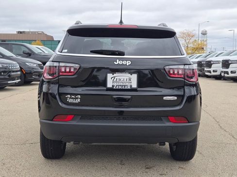 New 2026 Jeep Compass Latitude image 13