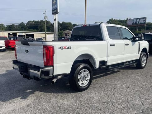 Used 2026 Ford F250 XLT AWD/4WD image 3