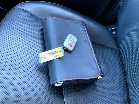 Certified 2018 Toyota 4Runner Limited image 14