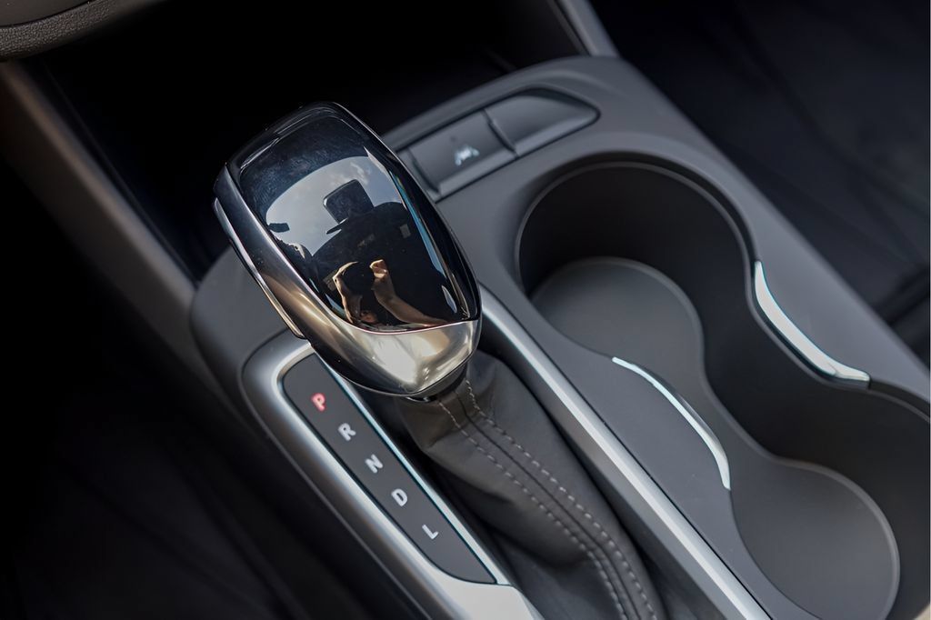 New 2026 Buick Envista Sport Touring w/ Convenience I Package FWD image 14