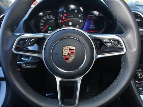 Certified 2024 Porsche 718 Boxster image 17