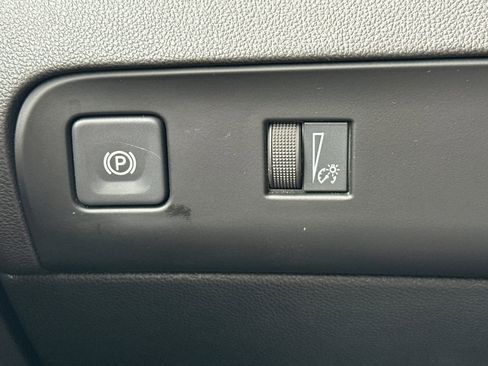 Certified 2023 Buick Enclave Essence w/ Sport Touring Edition image 36