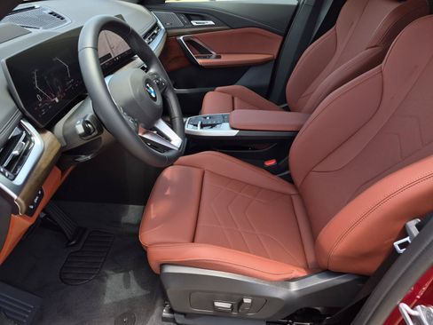 New 2026 BMW X1 xDrive28i w/ Technology Package AWD/4WD image 11