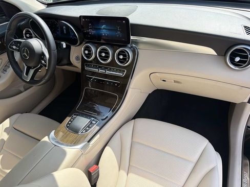 Used 2022 Mercedes-Benz GLC 300 image 13