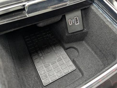 Certified 2022 Lincoln Nautilus Reserve image 35