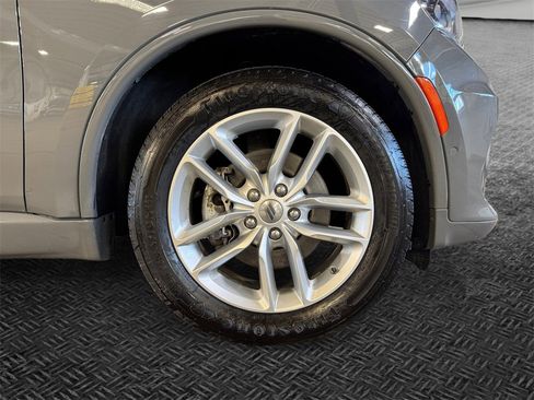 Used 2022 Dodge Durango R/T w/ Trailer Tow Group IV image 11