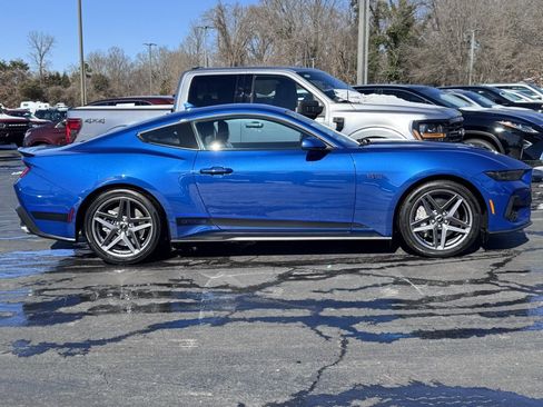 Used 2024 Ford Mustang GT Premium w/ California Special Package image 4