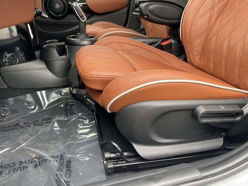 Used 2023 MINI Cooper S FWD image 4