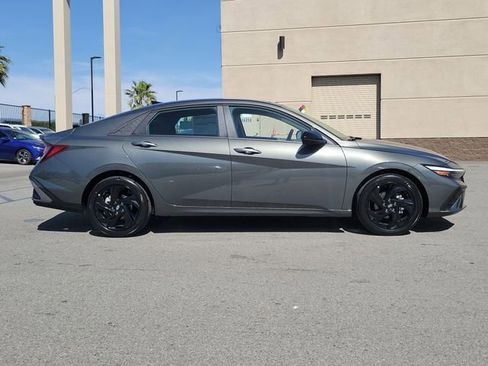 New 2026 Hyundai Elantra Sport FWD image 27