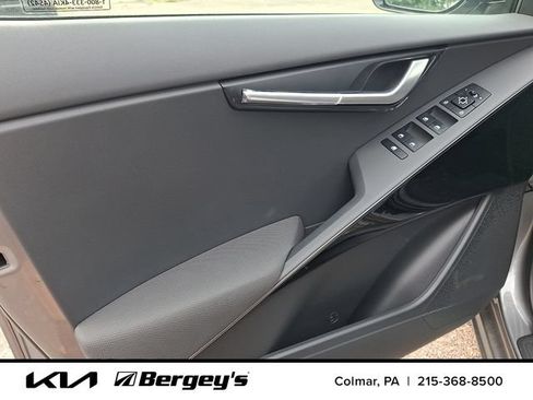 New 2026 Kia Niro Wind w/ Wind Preserve Package FWD image 10