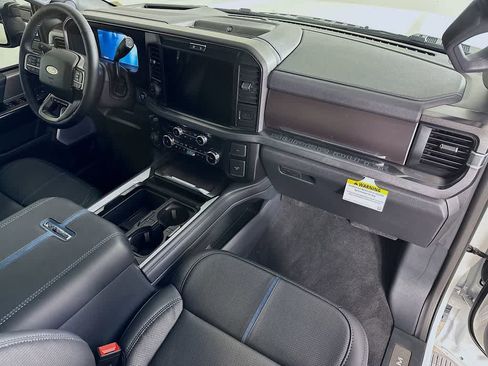New 2026 Ford F250 Platinum w/ Tremor Off-Road Package image 35