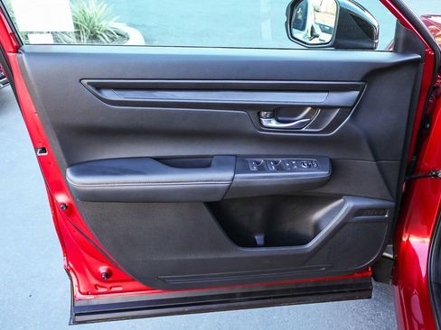 Used 2024 Honda CR-V Sport image 26