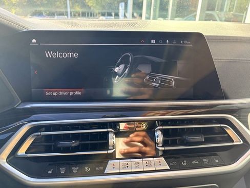 Used 2023 BMW X5 xDrive40i w/ Premium Package image 12