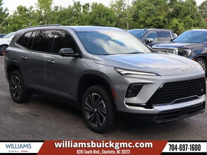 New 2025 Buick Enclave Sport Touring w/ Power Package