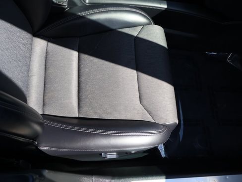 Used 2018 Tesla Model S 75D image 33