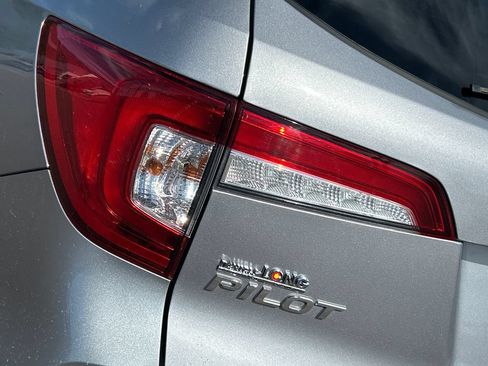 Used 2021 Honda Pilot Special Edition image 25