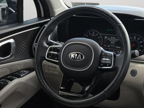 Used 2021 Kia Sorento SX AWD/4WD image 19
