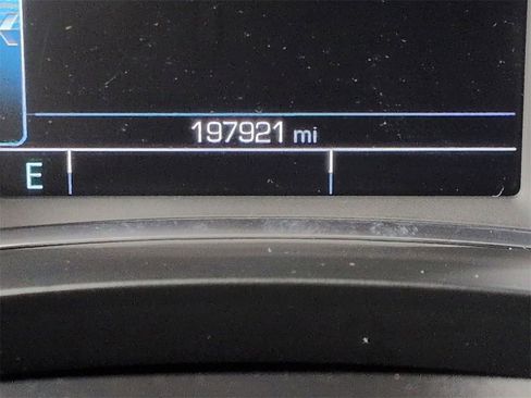 Used 2019 Chevrolet Traverse Premier w/ Redline Edition image 11