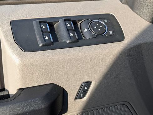 Used 2019 Ford F150 XL w/ Equipment Group 101A Mid RWD image 22