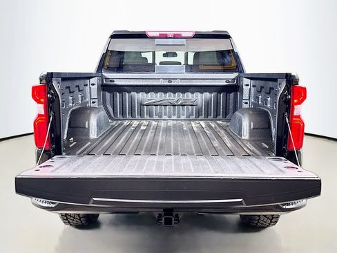 Used 2023 Chevrolet Silverado 1500 ZR2 AWD/4WD image 25