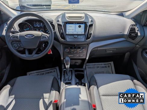 Used 2018 Ford Escape SE w/ SE Sync 3 Package AWD/4WD image 16