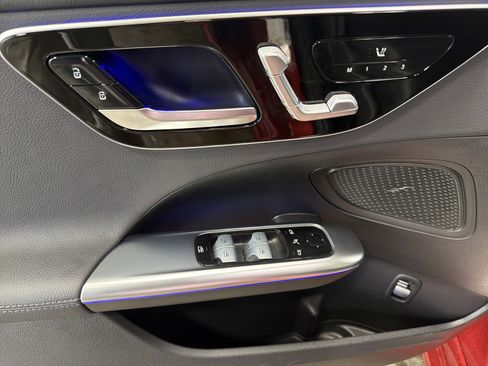 Used 2022 Mercedes-Benz C 300 4MATIC Sedan image 19