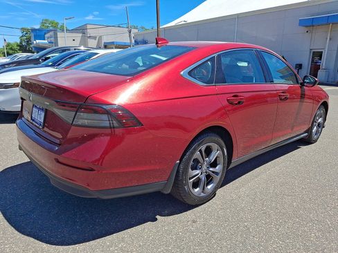 Certified 2023 Honda Accord EX image 6