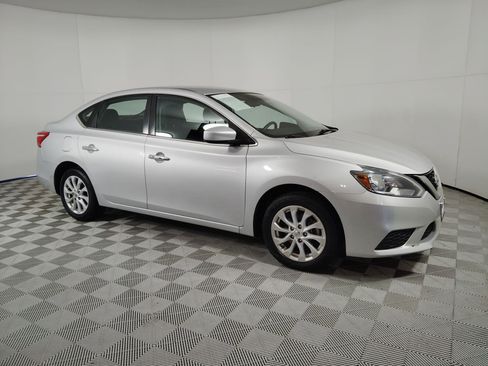 Used 2018 Nissan Sentra SV image 7
