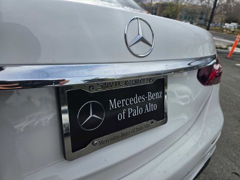 Used 2022 Mercedes-Benz E 350 Sedan image 16