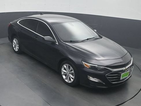 Used 2022 Chevrolet Malibu LT FWD image 18