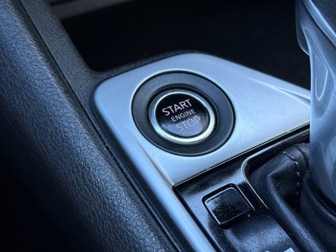 Used 2024 Nissan Sentra SV FWD image 20