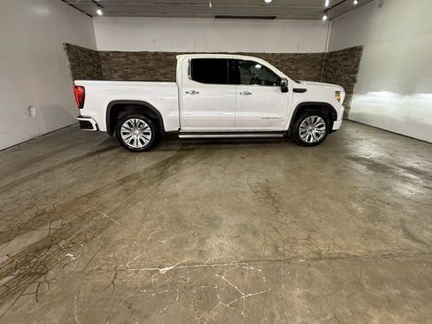Used 2021 GMC Sierra 1500 Denali w/ Denali Premium Package image 10