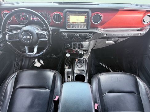 Used 2021 Jeep Wrangler Unlimited Rubicon image 2