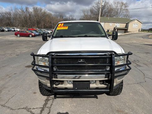 Used 2001 Ford Excursion Limited image 3