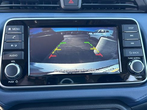 Used 2025 Nissan Versa SV image 22