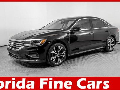 Used 2022 Volkswagen Passat 2.0T SE