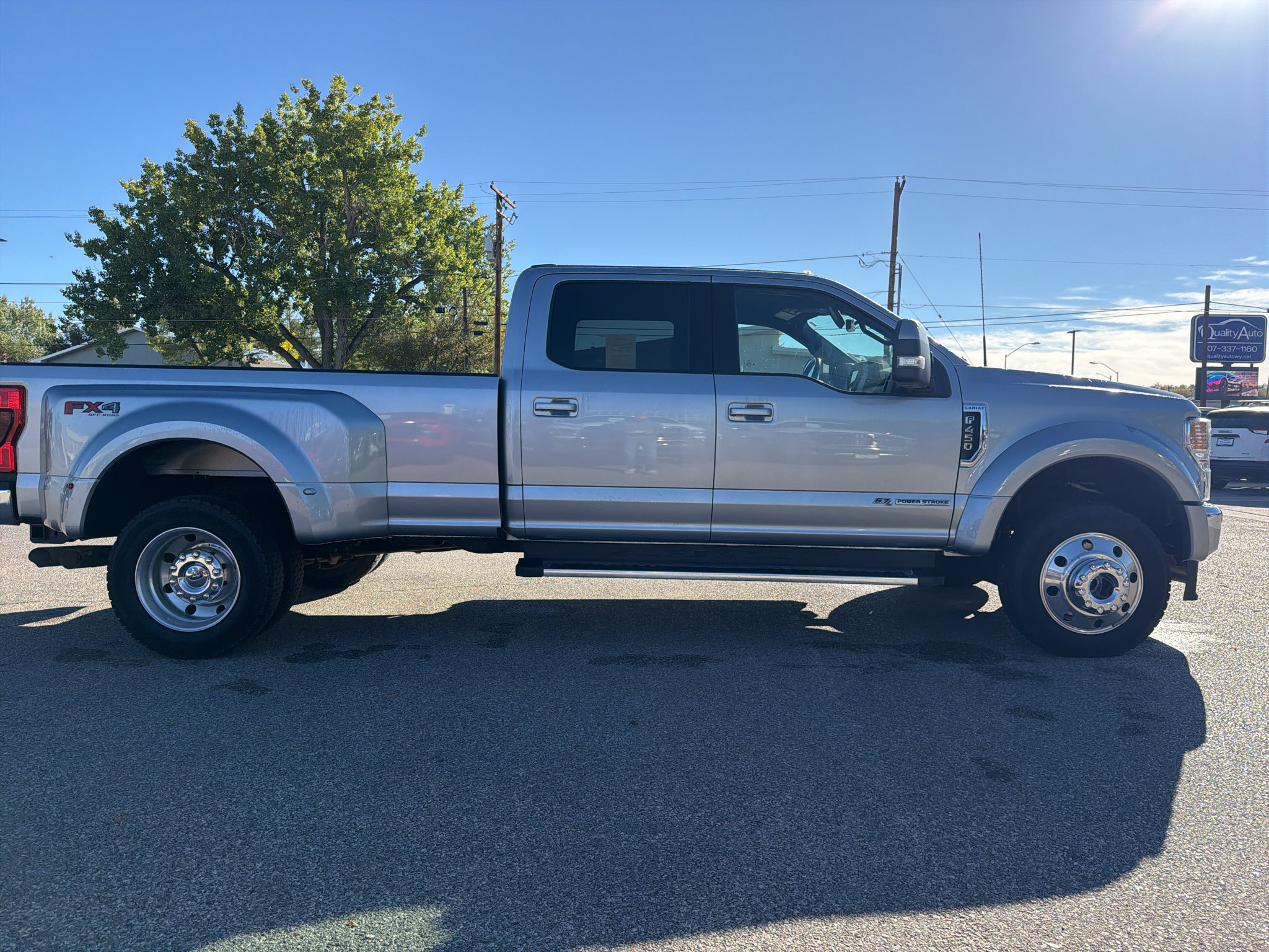 Used 2022 Ford F450 Lariat w/ FX4 Off-Road Package AWD/4WD image 6