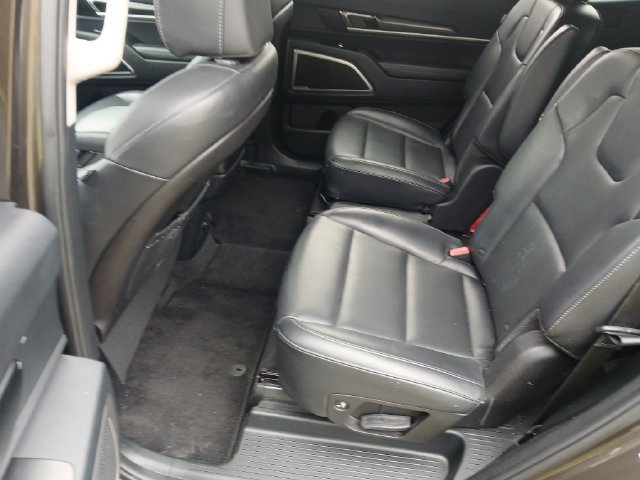 Certified 2024 Kia Telluride S w/ S Sunroof Package FWD image 39