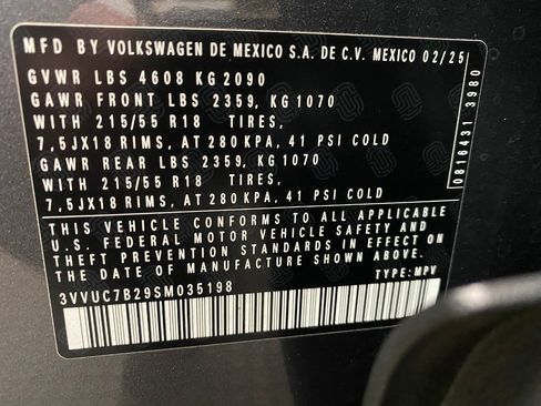 Used 2025 Volkswagen Taos SE image 30