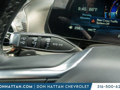 Used 2025 Chevrolet Equinox LT AWD/4WD image 9