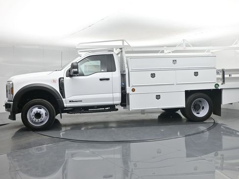 New 2025 Ford F550 2WD Regular Cab Super Duty image 32